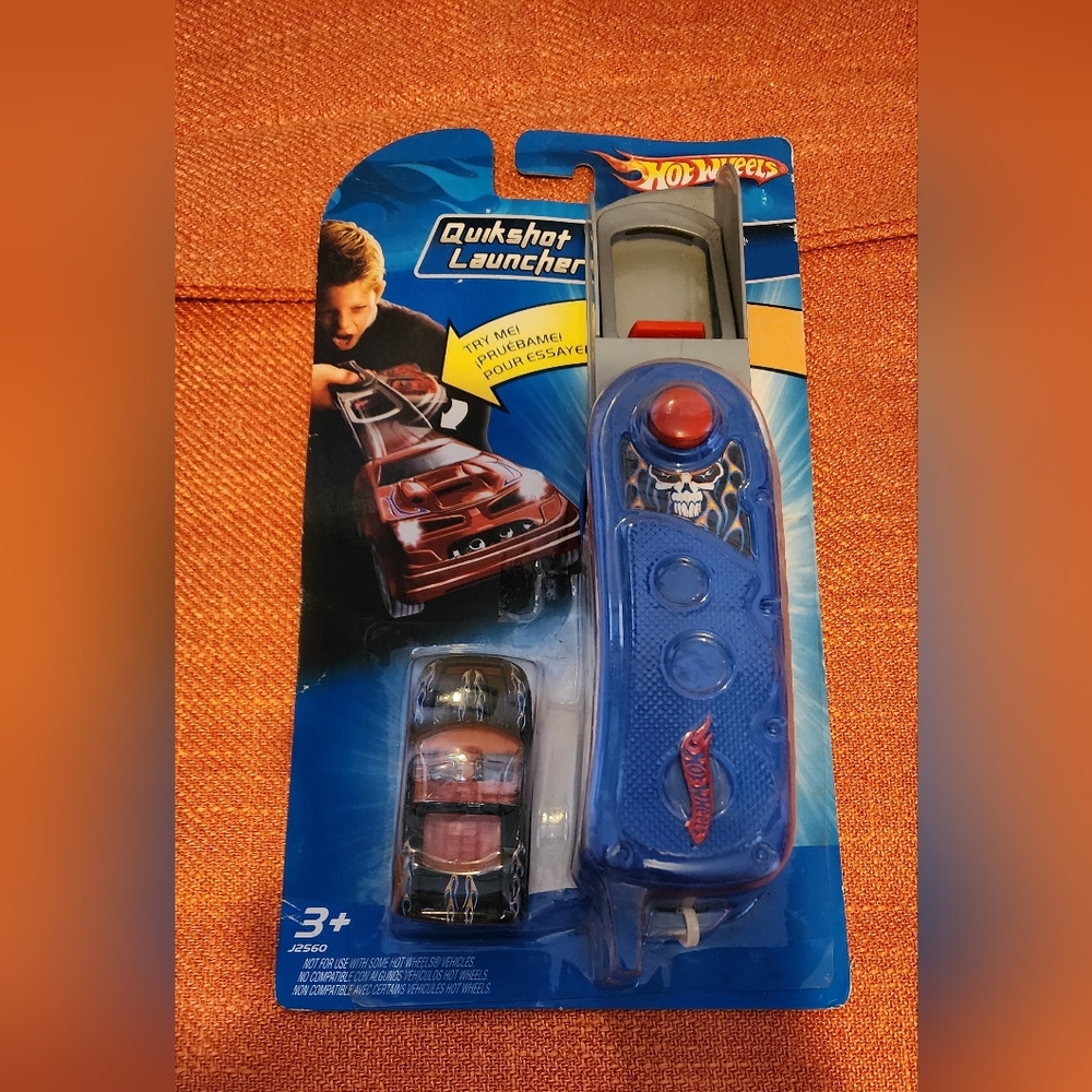UNOPENED Hot Wheels Quickshot Launcher w/Rapid Transit 2005  BENIFITS CHARITY